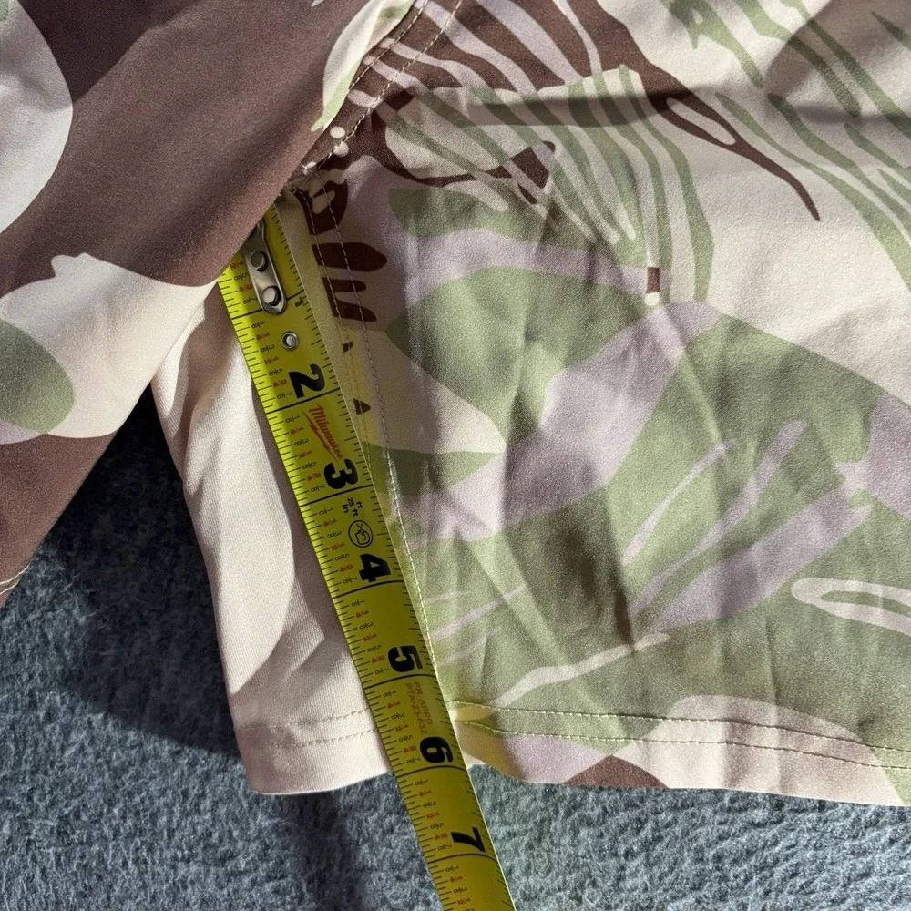 Tachuntfish shorts men